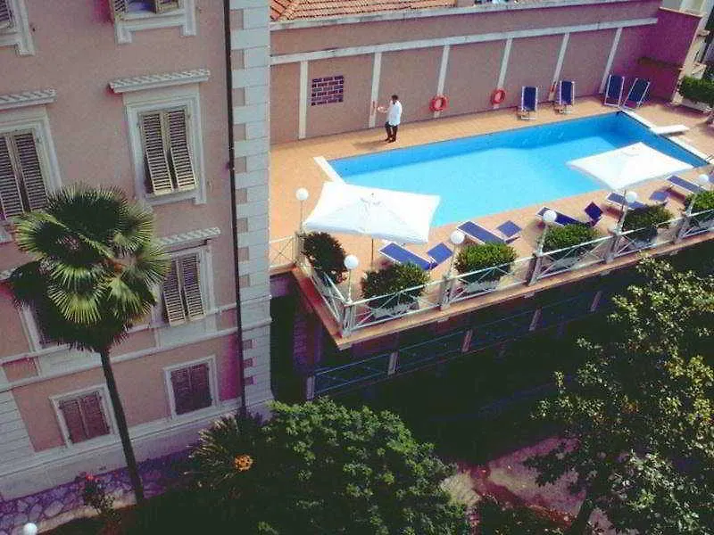 Grand Hotel Nizza Et Suisse Montecatini-Terme 4*,